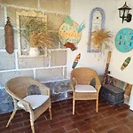 Casa Sarita - Exclusive Retreat In The Sun-drenched South Of Tenerife Feriehus