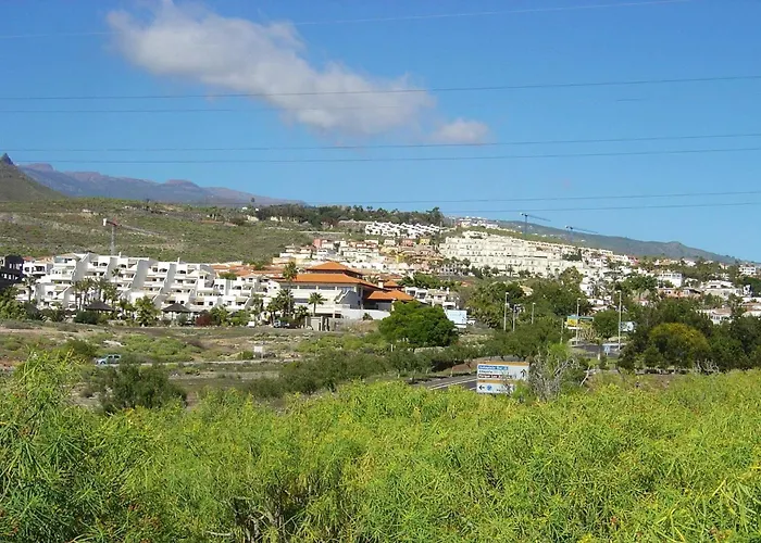 Casa Sarita - Exclusive Retreat In The Sun-drenched South Of Tenerife 펜션