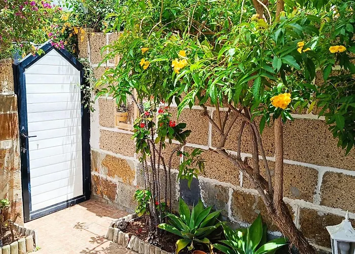 Casa Sarita - Exclusive Retreat In The Sun-drenched South Of Tenerife 펜션 Chayofa