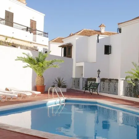Casa Sarita - Exclusive Retreat In The Sun-drenched South Of Tenerife Prázdninový dům Chayofa