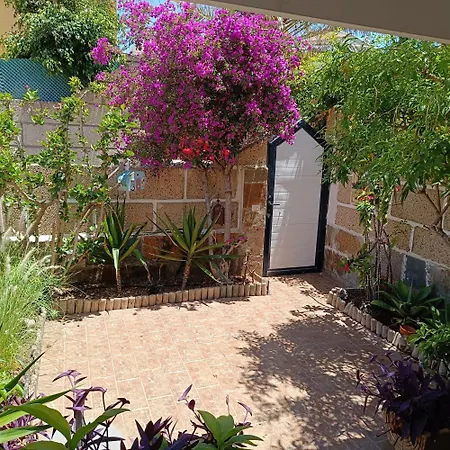 Casa Sarita - Exclusive Retreat In The Sun-drenched South Of Tenerife Feriehus *
